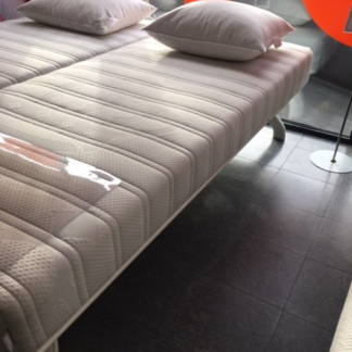 showroommodel Auping Bedmodel Royal