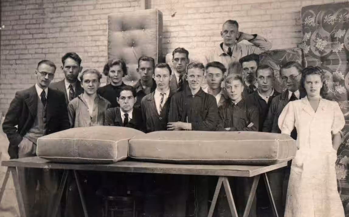 OOST Slaapcomfort Sinds1935