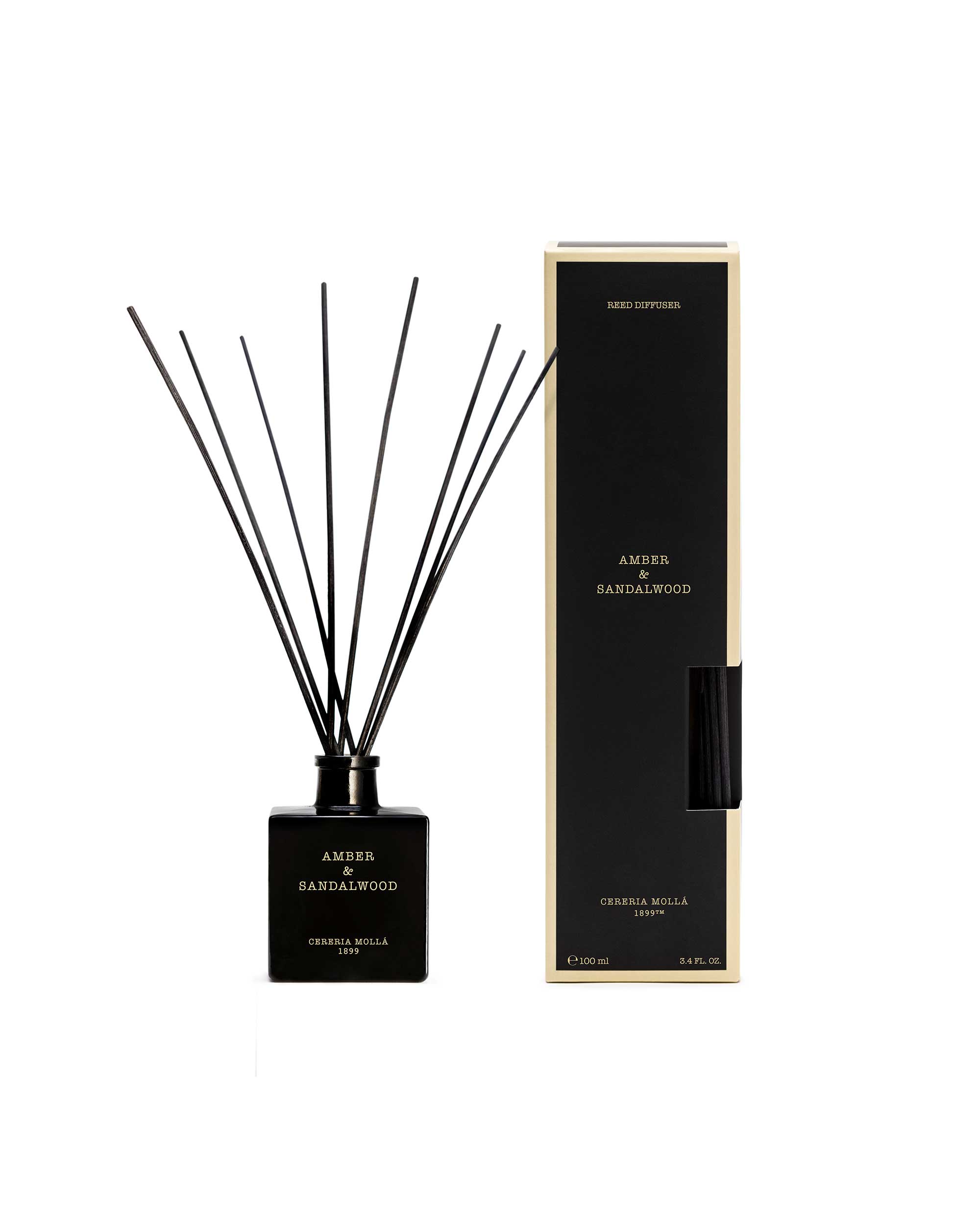 Amber & Sandalwood 100ml geurstokjes – luxe diffuser met warme amber- en sandelhoutgeur.