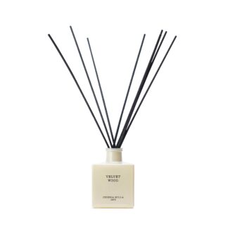 Velvet Wood 100ml Geurstokjes – Geschenkidee – luxe diffuser met warme houtachtige geur.